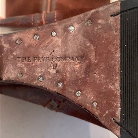 Women’s Frye Suede Boots (Size 8) - Picture 3 of 4